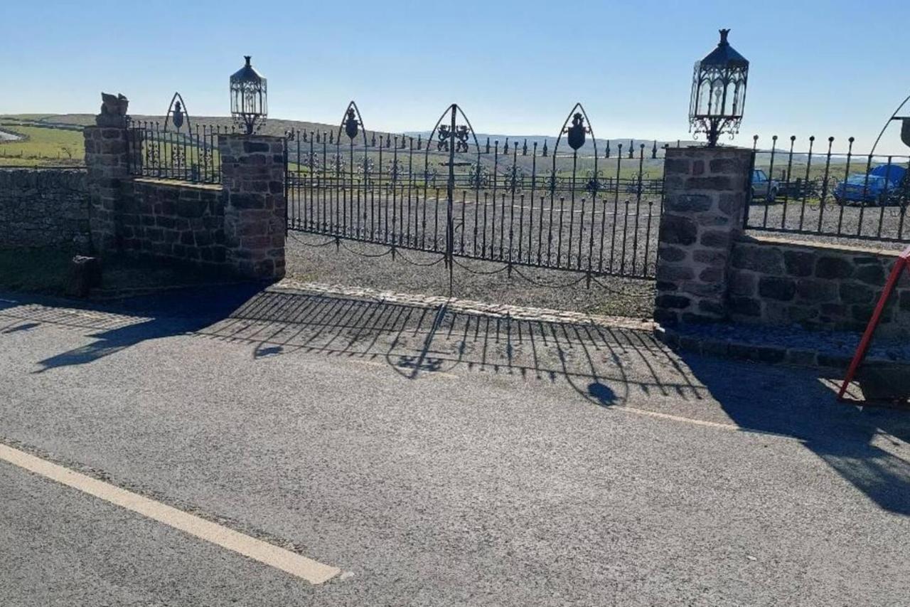 2-bed Near Buxton Outstanding Location